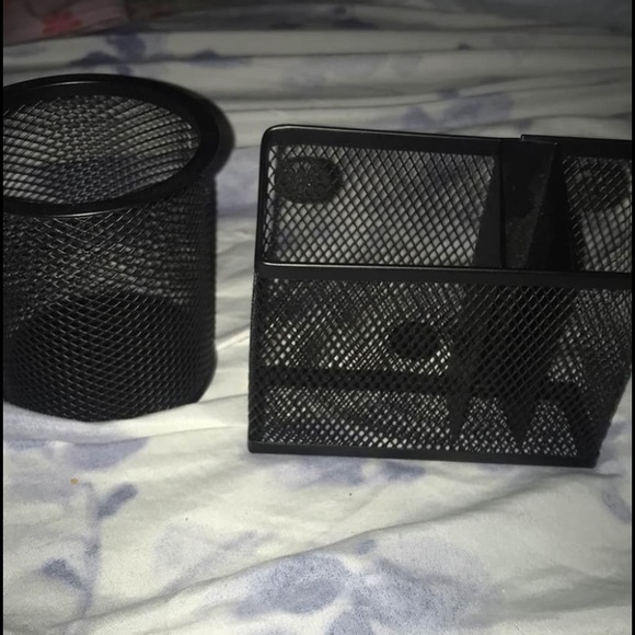 Utensil Organizer - Picture 1 of 5